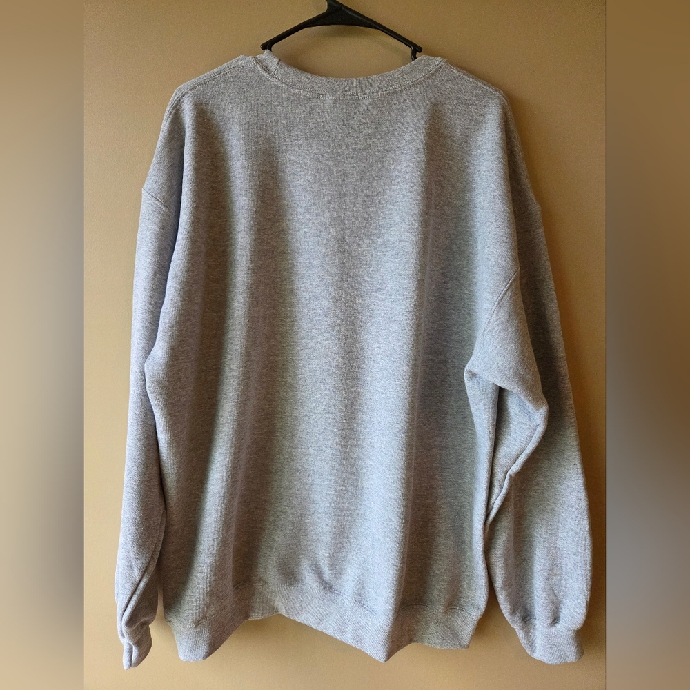 Gildan Sweatshirt Size L Heather Gray Crewneck (5 available) NEW - Picture 3 of 5